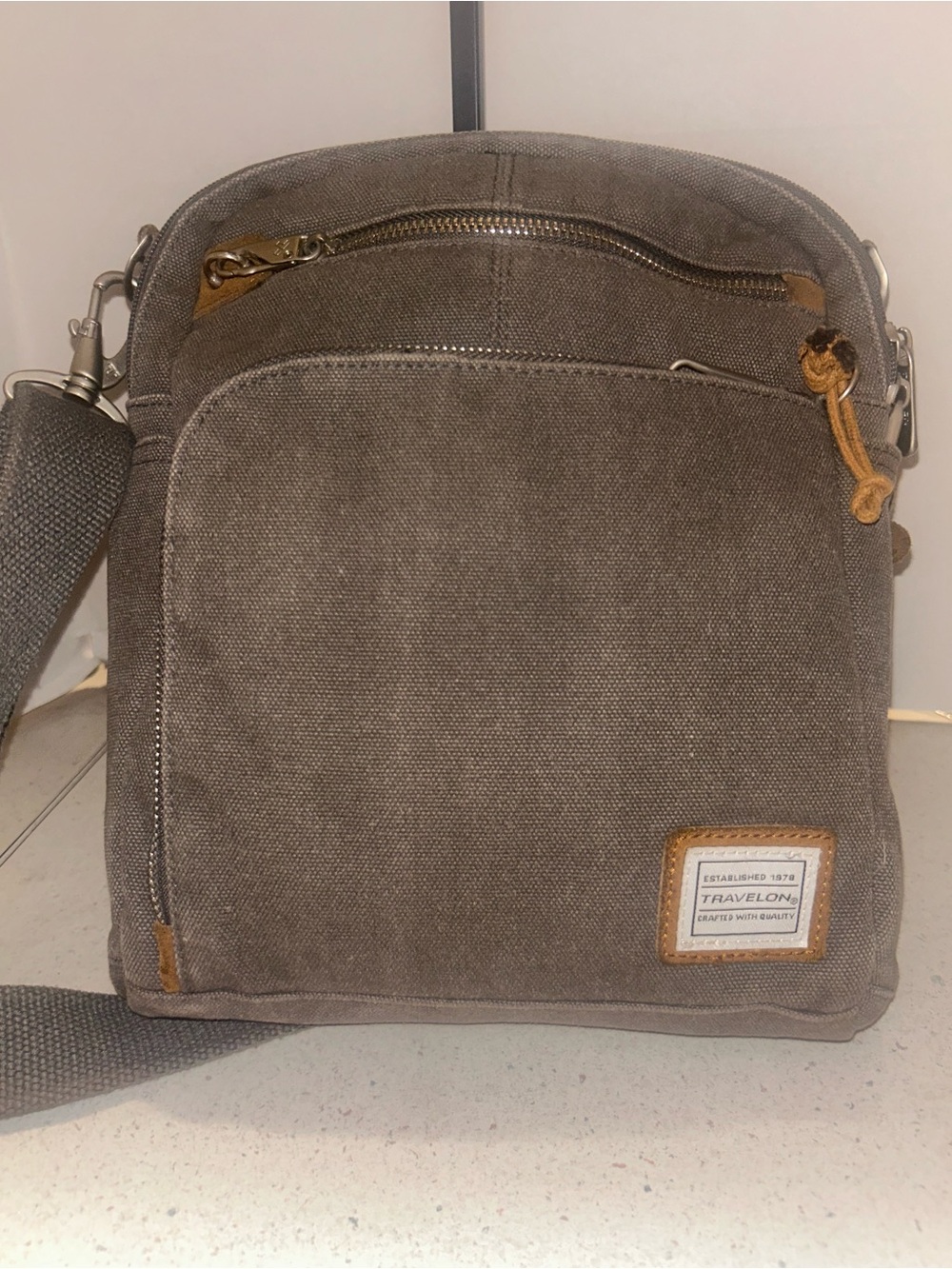 Vintage Travelon Anti-theft Green Canvas Tour Bag